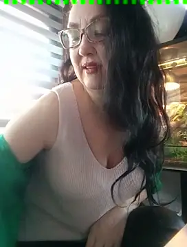 Snapshot of CamilleDesire chatting on March 2025 05:13:02 PM CamilleDesire online show from March 2025 05:13:02 PM