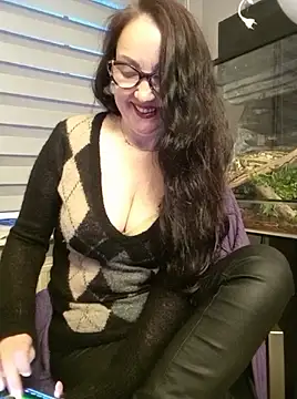 Snapshot of CamilleDesire chatting on October 2025 05:31:01 PM CamilleDesire online show from October 2025 05:31:01 PM