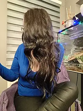 Snapshot of CamilleDesire chatting on November 2025 05:02:01 PM CamilleDesire online show from November 2025 05:02:01 PM