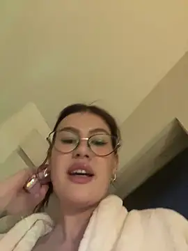 RinaCat online show from January 2025 11:17:02 AM