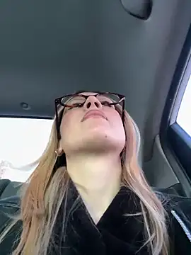 RinaCat online show from October 2025 05:32:02 AM