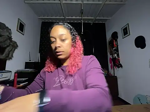 Snapshot of Cata_Blue__ chatting on September 2025 05:25:02 PM Cata Blue online show from September 2025 05:25:02 PM