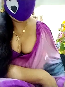 Snapshot of Ameera19 chatting on March 2025 06:48:01 PM Ameera19 online show from March 2025 06:48:01 PM