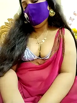 Snapshot of Ameera19 chatting on March 2025 06:13:02 AM Ameera19 online show from March 2025 06:13:02 AM