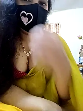 Snapshot of Ameera19 chatting on March 2025 07:53:01 PM Ameera19 online show from March 2025 07:53:01 PM