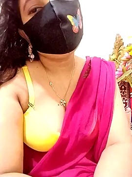 Snapshot of Ameera19 chatting on October 2025 05:54:02 PM Ameera19 online show from October 2025 05:54:02 PM