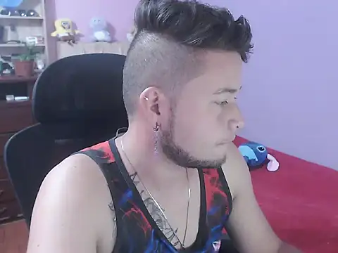 JOHANLEON1 online show from August 2026 05:06:01 PM