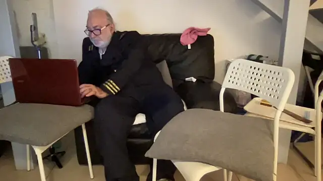 EroticVenetian online show from March 2025 09:34:01 PM