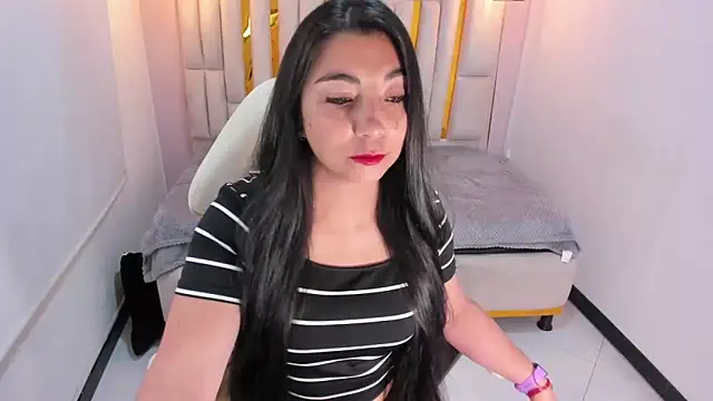 Karla hernandez  online show from March 2025 11:09:02 AM