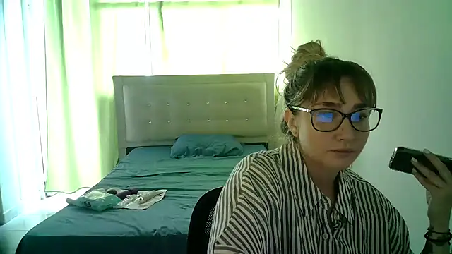 katy pp online show from October 2025 02:08:01 PM