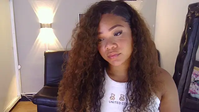 ashley Tompson1 online show from January 2025 12:26:01 PM