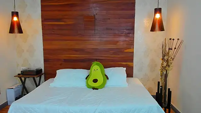 KatherineBond online show from January 2025 12:02:01 AM