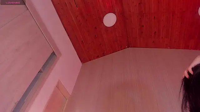 Sofi Blossom online show from March 2025 08:38:02 PM