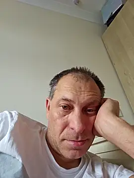 Snapshot of meateater1 chatting on November 2025 12:49:01 PM meateater1 online show from November 2025 12:49:01 PM