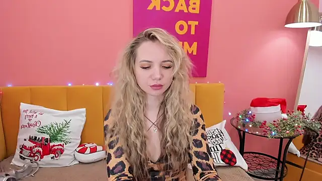 EvaMoran online show from January 2025 08:11:01 AM