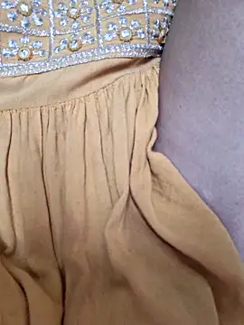 Priya Bong online show from May 2026 04:52:01 AM
