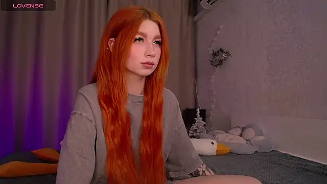 Snapshot of Evaa_Moonn_ chatting on December 2024 06:29:01 PM Evaa Moonn online show from December 2024 06:29:01 PM