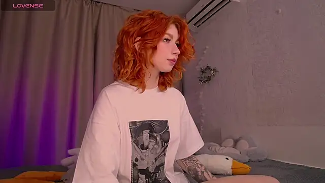 Snapshot of Evaa_Moonn_ chatting on January 2025 10:49:02 AM Evaa Moonn online show from January 2025 10:49:02 AM