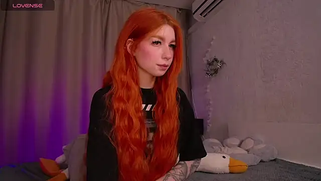 Snapshot of Evaa_Moonn_ chatting on February 2025 08:06:01 AM Evaa Moonn online show from February 2025 08:06:01 AM