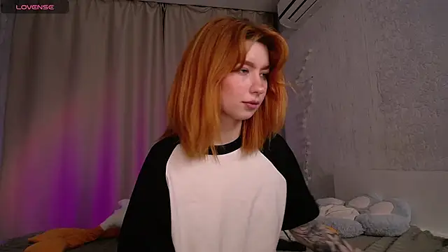 Snapshot of Evaa_Moonn_ chatting on September 2025 11:09:01 AM Evaa Moonn online show from September 2025 11:09:01 AM