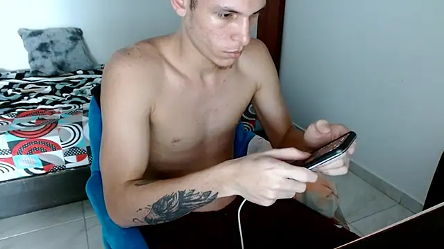 Snapshot of deividcloud36 chatting on September 2025 09:07:02 PM deividcloud36 online show from September 2025 09:07:02 PM