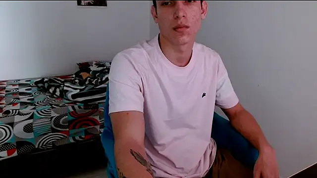 Snapshot of deividcloud36 chatting on October 2025 03:22:01 PM deividcloud36 online show from October 2025 03:22:01 PM