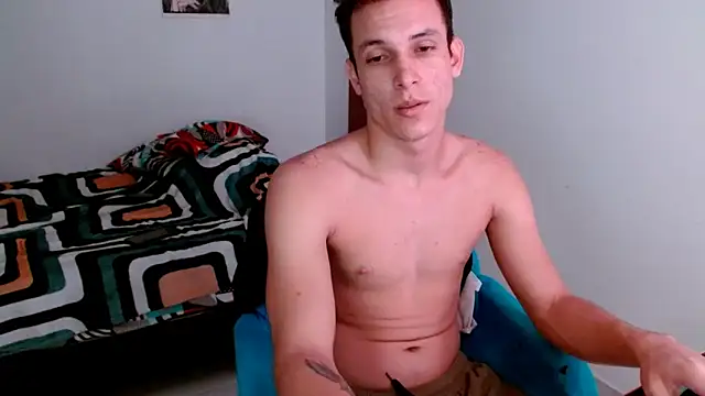 Snapshot of deividcloud36 chatting on October 2025 11:25:02 PM deividcloud36 online show from October 2025 11:25:02 PM