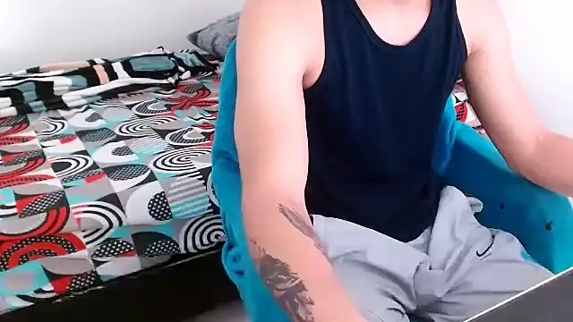 Snapshot of deividcloud36 chatting on October 2025 07:29:02 PM deividcloud36 online show from October 2025 07:29:02 PM