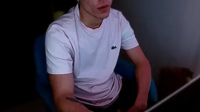 Snapshot of deividcloud36 chatting on November 2025 09:58:01 PM deividcloud36 online show from November 2025 09:58:01 PM