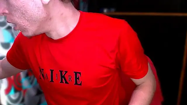 Snapshot of deividcloud36 chatting on November 2025 02:33:02 AM deividcloud36 online show from November 2025 02:33:02 AM