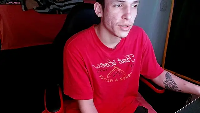 Snapshot of deividcloud36 chatting on January 2026 07:52:02 PM deividcloud36 online show from January 2026 07:52:02 PM