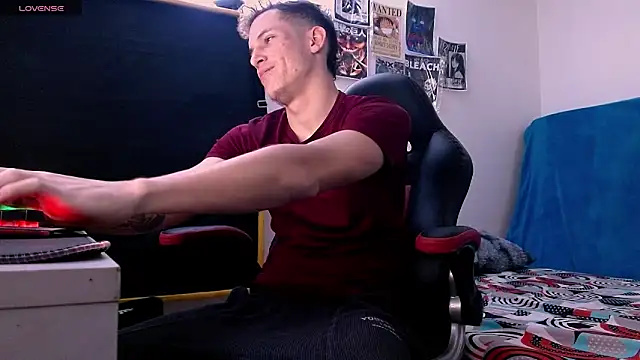 Snapshot of deividcloud36 chatting on February 2026 06:47:01 PM deividcloud36 online show from February 2026 06:47:01 PM