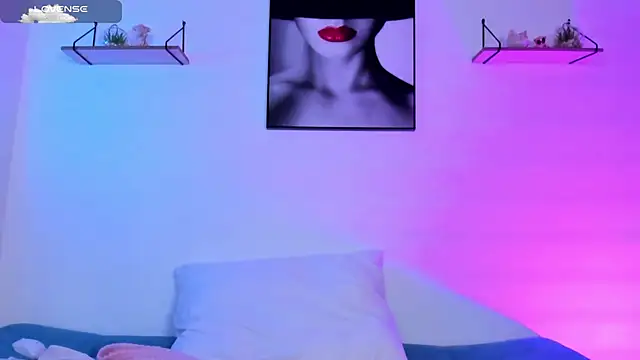 Snapshot of Manuela_monroe chatting on February 2025 01:20:01 PM Manuela monroe online show from February 2025 01:20:01 PM