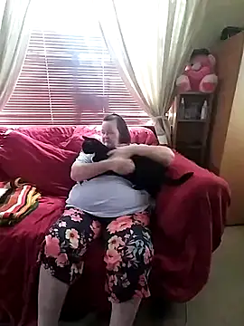 Snapshot of Bayou_Woman68 chatting on April 2026 07:19:01 PM Bayou Woman68 online show from April 2026 07:19:01 PM