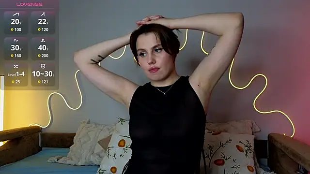 Snapshot of Aisha_Riley chatting on March 2025 03:57:02 PM Aisha Riley online show from March 2025 03:57:02 PM