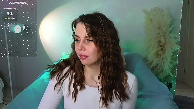 Snapshot of Aisha_Riley chatting on October 2025 02:43:02 PM Aisha Riley online show from October 2025 02:43:02 PM