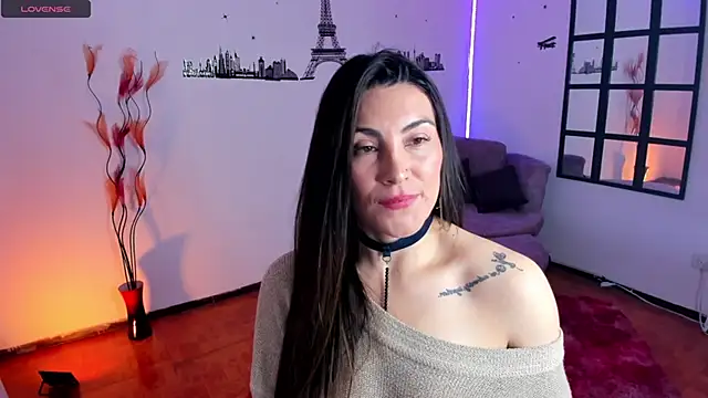 Snapshot of Elizabeth_taylor_b chatting on March 2025 05:49:02 PM Elizabeth taylor b online show from March 2025 05:49:02 PM