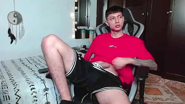 aaron blug online show from December 2024 02:05:01 AM