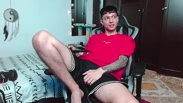 aaron blug online show from December 2024 03:43:01 AM