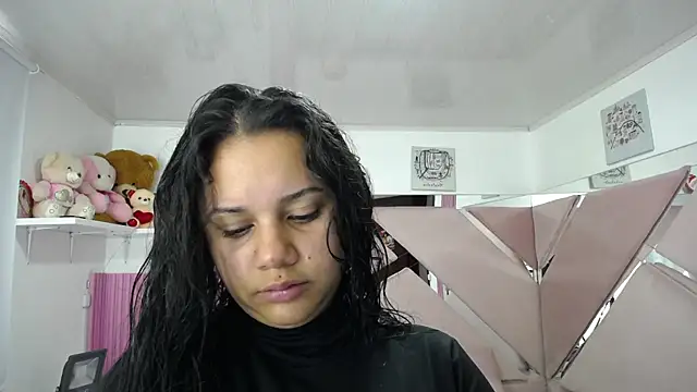  Miaaleon online show from January 2026 12:18:02 PM