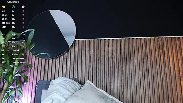 DilanJonnes  online show from December 2024 03:15:01 AM