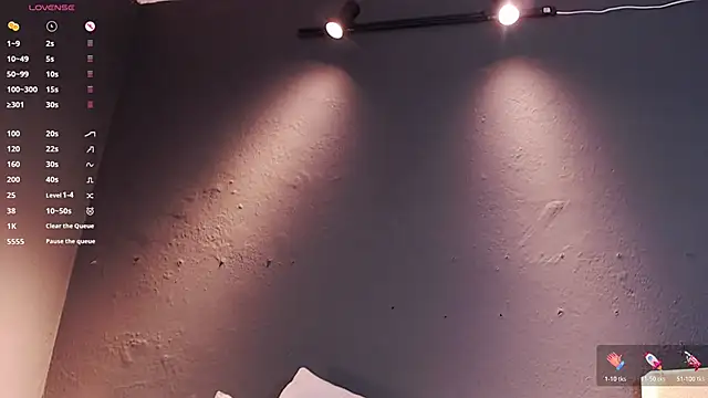 DilanJonnes  online show from February 2026 10:06:01 PM