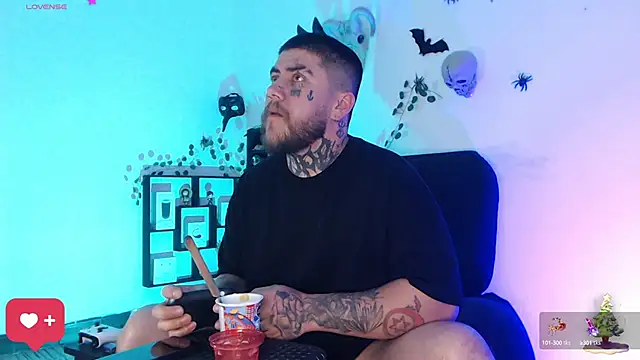 Ash gusbig online show from December 2024 02:43:02 AM