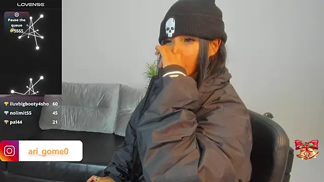 ArigyGomez online show from December 2024 10:08:02 AM