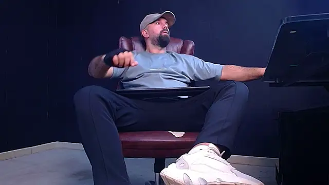 JackEthann online show from September 2025 04:50:02 AM