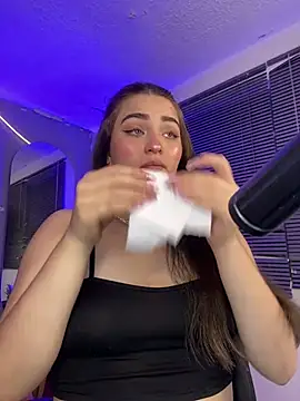 Snapshot of cattaleya___ chatting on March 2025 03:33:01 AM cattaleya online show from March 2025 03:33:01 AM