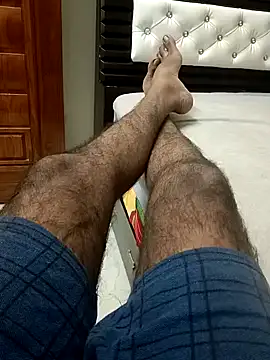 Snapshot of You_are__mine_ chatting on January 2025 06:31:01 AM You are mine online show from January 2025 06:31:01 AM