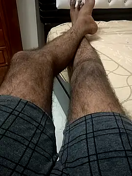 Snapshot of You_are__mine_ chatting on February 2025 02:05:02 PM You are mine online show from February 2025 02:05:02 PM