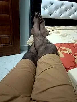 Snapshot of You_are__mine_ chatting on February 2025 10:39:02 AM You are mine online show from February 2025 10:39:02 AM