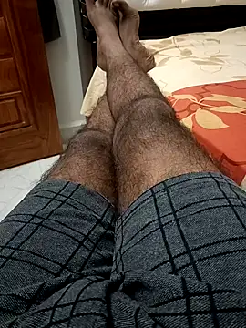 Snapshot of You_are__mine_ chatting on February 2025 05:44:02 AM You are mine online show from February 2025 05:44:02 AM